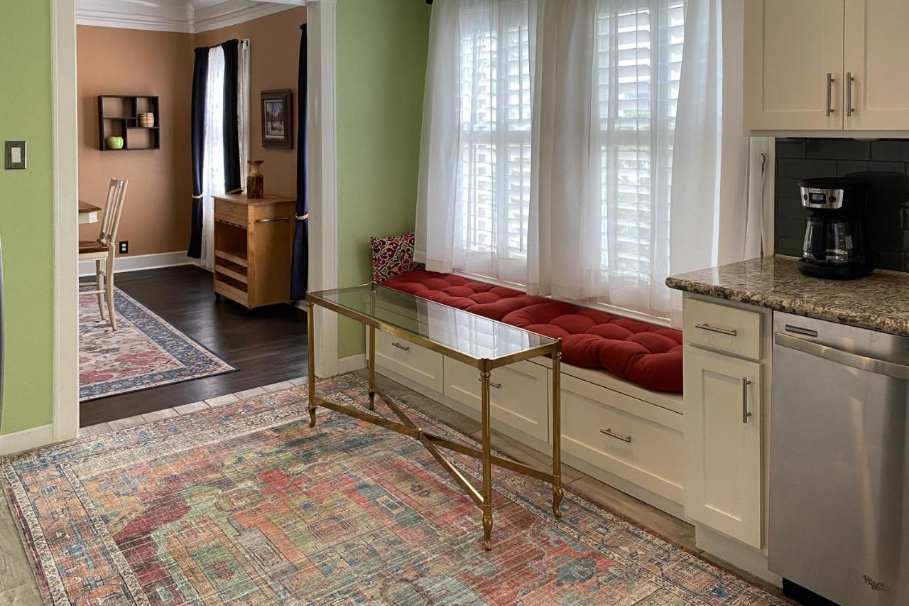 Woodlawn Avenue Beauty Villa San Antonio Bagian luar foto